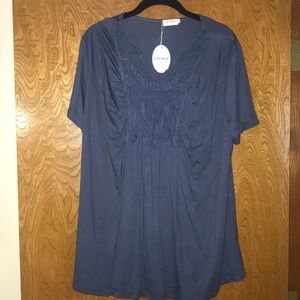 Front detail T-shirt